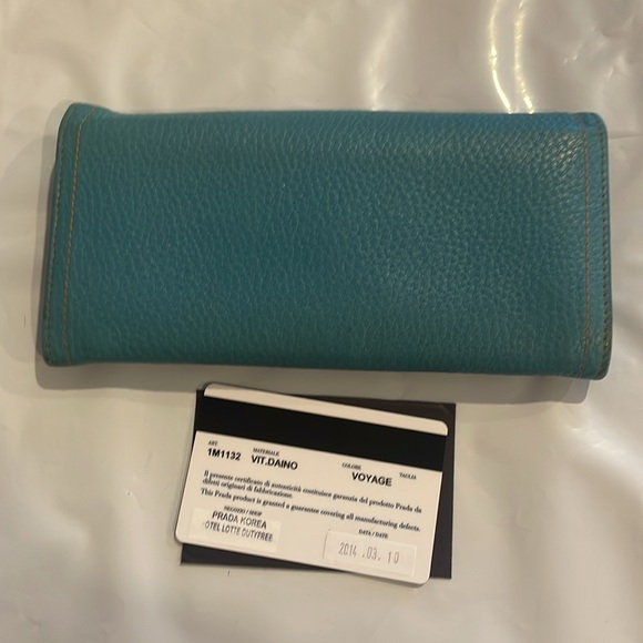 🔥🔥RARE Authentic Prada Vitello Daino Continental Wallet Turquoise - Picture 3 of 11